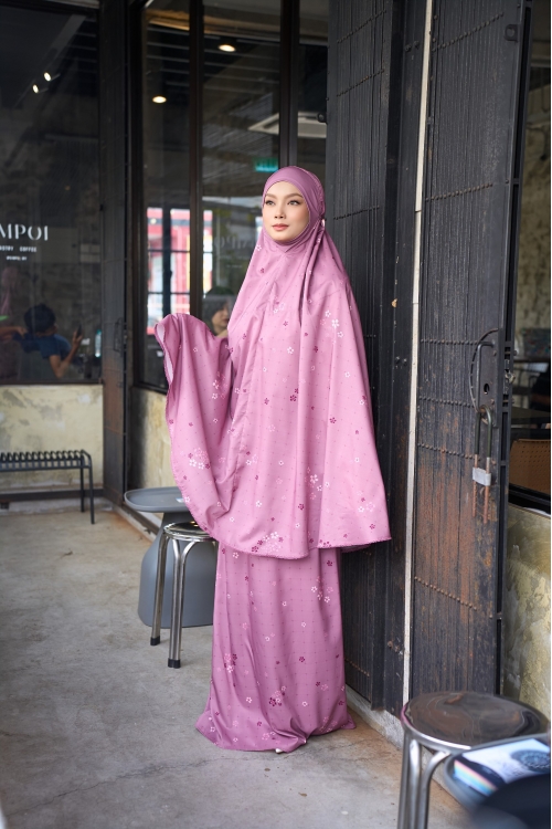 Telekung Bucket Friska Respberry 